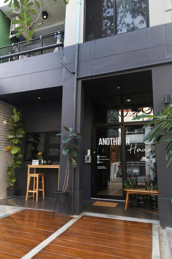 Another Haus Bangkok Kültér fotó